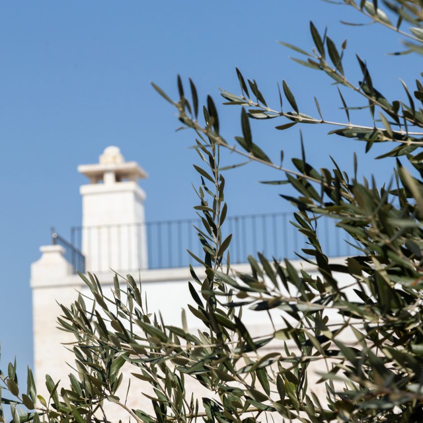 dimora-graziana-exclusive-ambienti-esterni-pool-living-garden-10