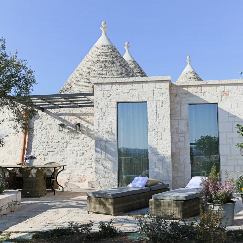 dimora-graziana-exclusive-ambienti-esterni-pool-living-garden-27